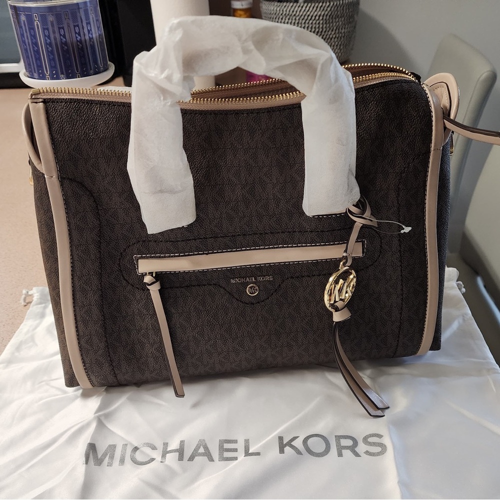 Michael Kors Tote